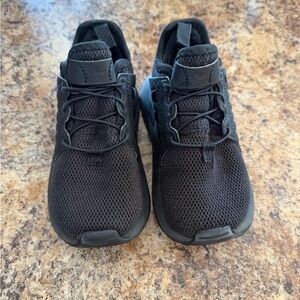 Adidas Men's Triple Black Sneakers